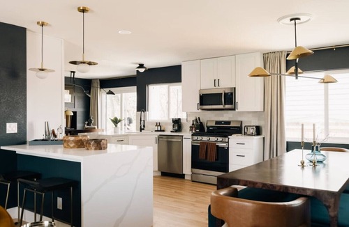 South Westminster House | House of Noir Élan | Stunning 6BR Designer Retreat