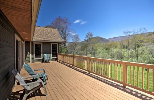 Snowshoe House | House with Deck, Fire Pit - 15 Mins to Snowshoe!