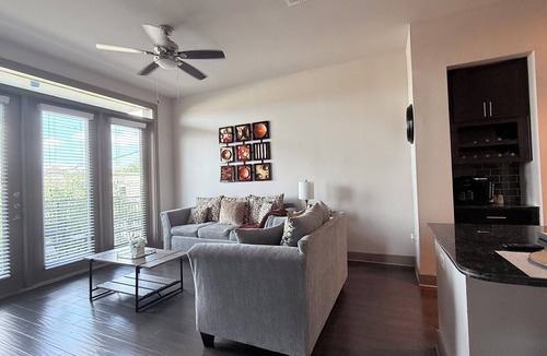 East Downtown Houston Apartment | HoustonDTW
