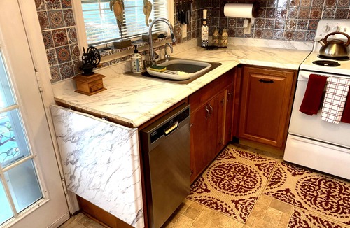 Midtown House | Huge backyard nClose to DowntownnQuiet neighborhood nn