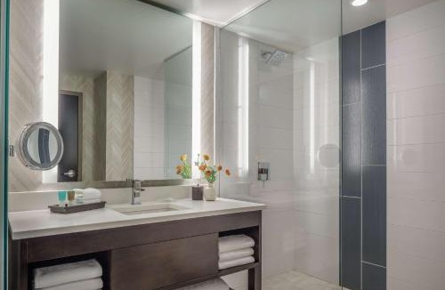 Jewell Heights - Hoffman Heights Hotel | Hyatt Regency Aurora-Denver Conference Center