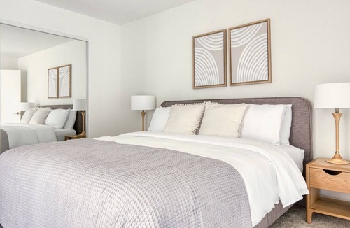 Los Feliz Apartment | Ideal Glendale 1BR w/ Gym, Pool & W/D, near Americana Mall, by Blueground