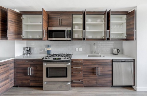 Civic Center Apartment | Ideal Soma 1BR w/Basketball & Gym, nr Transport, by Blueground
