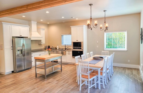 Netarts House | Immaculate newly built home less than 5 minutes to the beach!