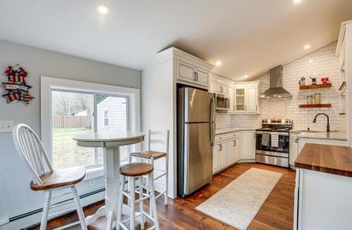 Yardley Apartment | In-Town and Walkable Historic Yardley Retreat!
