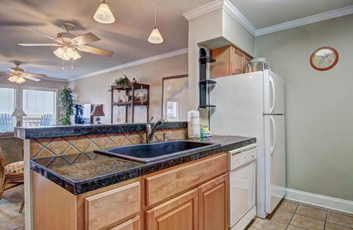 Port Aransas Condo | Incredible Gulf Views Heated Pool Boardwalk to the beach