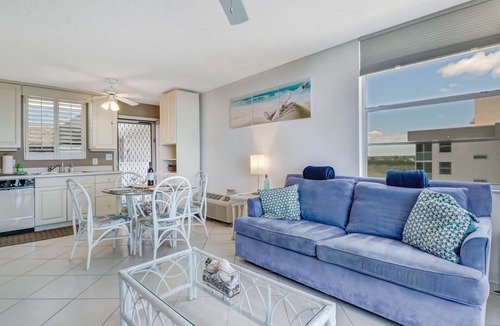 Bonita Springs Condo | INCREDIBLE VIEWS 10th FLOOR , POOLS AND BALCONY READY