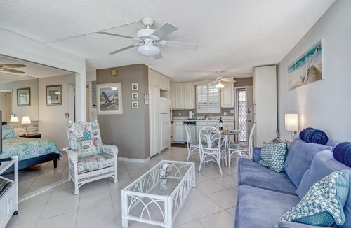 Bonita Springs Condo | INCREDIBLE VIEWS 10th FLOOR , POOLS AND BALCONY READY
