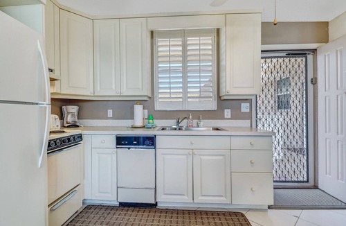 Bonita Springs Condo | INCREDIBLE VIEWS 10th FLOOR , POOLS AND BALCONY READY
