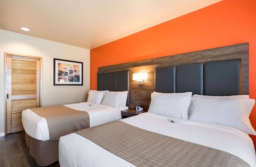 Northwest Everett Hotel | Inn at Port Gardner, Ascend Hotel Collection