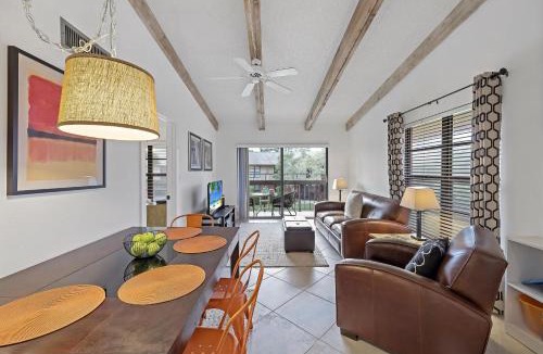 Marco Island House | Inviting condo with pool just a steps from the beach