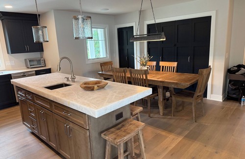 Browns Lake House | Island view cottage on crystal clear spring fed lake.
