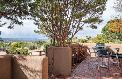 Nambe Pueblo House | Jemez - Fantastic Views, Community Pool