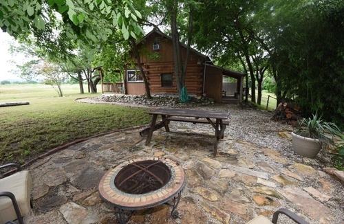 Utopia Cabin | Jones Riverside Cabin