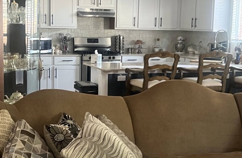 Parkway House | just like home