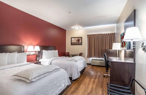 Downtown San Antonio Hotel | Just What You Were Looking For! 2 Great Units, Parking, Near AT&T Field!