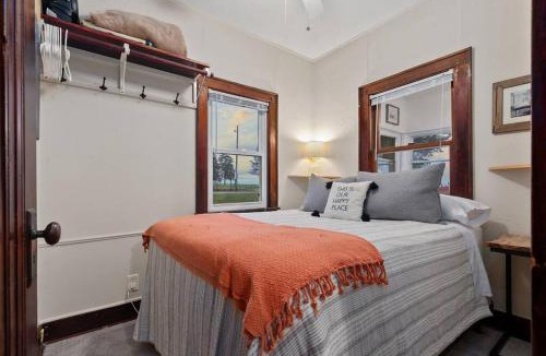Black Wolf House | Kalbus Cottage on Lake Winnebago