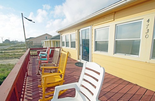 Kitty Hawk House | KH4730- Semi-OF with unobstructed ocean views! 4 Bedrooms and 2.5 Bathrooms!