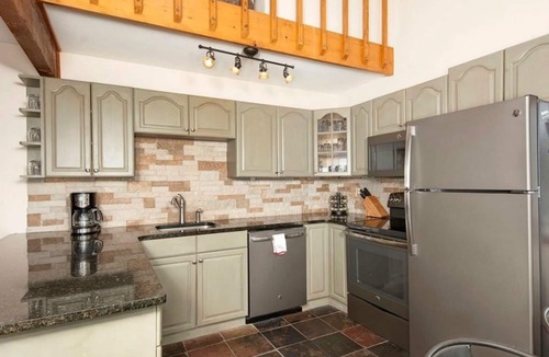 Wildernest Condo | Kick Back in this Family-friendly Retreat with Mountain Views!