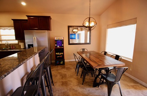 Carlsbad House | Kick Back & Relax! This Place is Gorgeous - Sleeps 10
