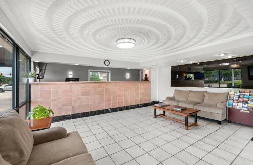 Virginia Beach Hotel | Knights Inn Virginia Beach Lynnhaven