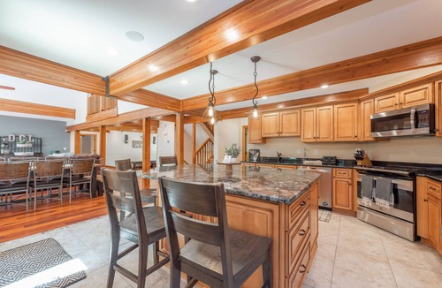 Mountainside House | Lake Days & Game Nights w/Hot Tub & Dock Slip