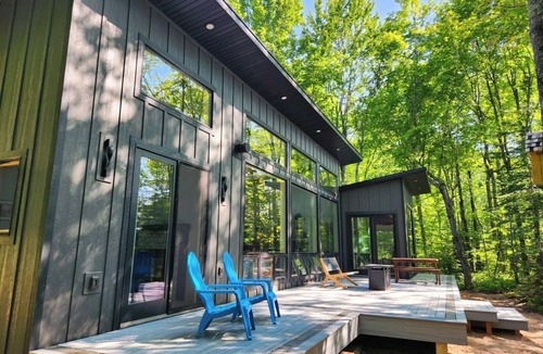 Ontonagon House | Lake Superior Beach with Porcupine Mountain Views