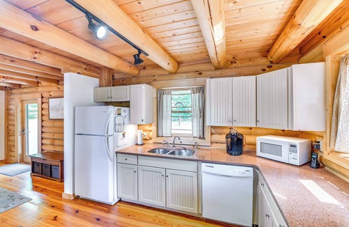 Corinth House | Lakefront Corinth Log Home: Private Dock, Fire Pit