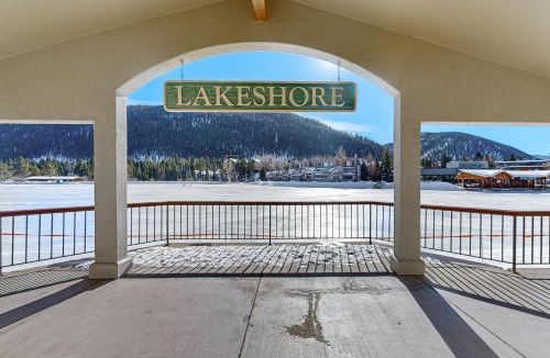 Lakeside Village Hotel | Lakefront Keystone Studio