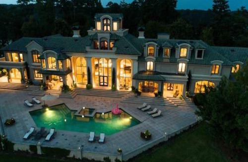 Alexander City Villa | Lakeside Grande Villa