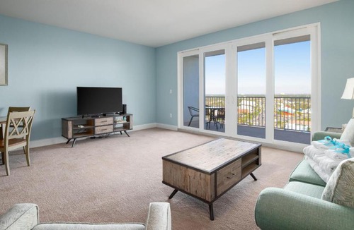 Panama City Beach House | Laketown Wharf By BlueSwell