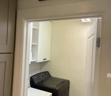 Point Venture Apartment | Lakeview Bungalow-Access to Lake, Pool, Gym, &Park