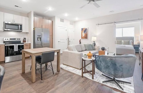 The Gulch Apartment | Landing at Haven at the Gulch - 1 Bedroom in Downtown