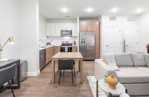 The Gulch Apartment | Landing at Haven at the Gulch - 1 Bedroom in Downtown