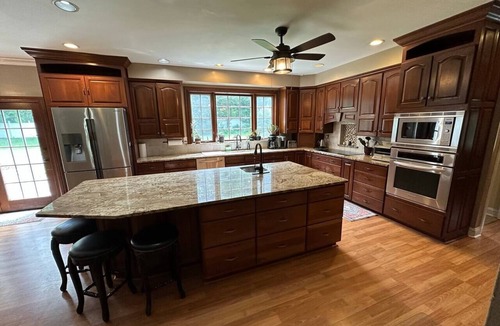 Severn House | Large Home with Pool & 7 bedrooms; sleeps 21