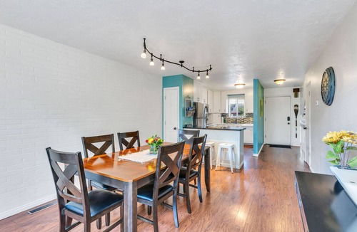 Pleasant View House | Large Townhouse, 3Bd/3Ba, Near BYU Stadium/BYU