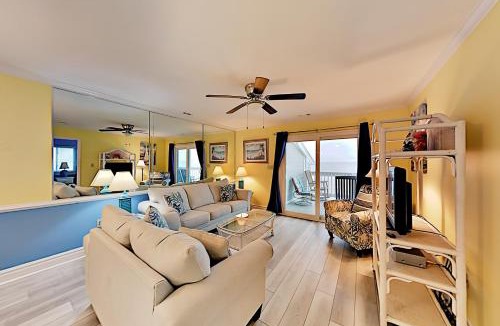Surfside Beach Apartment | Lighthouse II Unit 6