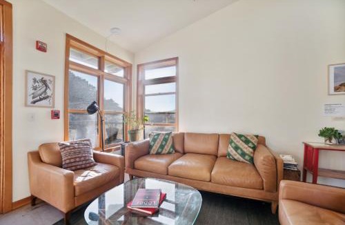 Point Reyes Station Hostel | Limantour Lodge