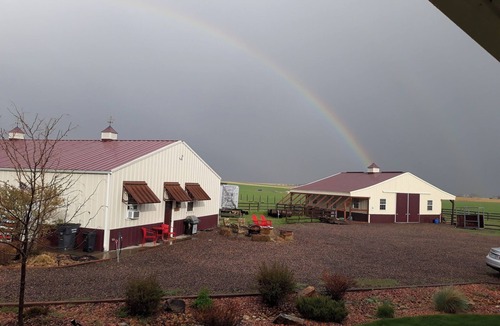 Loveland Apartment | Llama-stay at Spooky Tooth Ranch – Mtn Views!