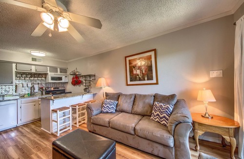 New Braunfels Condo | Located right on the Comal River! Pool, hot tub and direct river access!