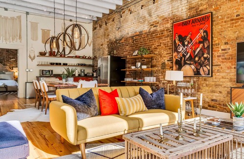 St. Elmo Improvement League House | Loft on St. Elmo Avenue - CLOSE to Downtown | 1 Bed, 1 Bath