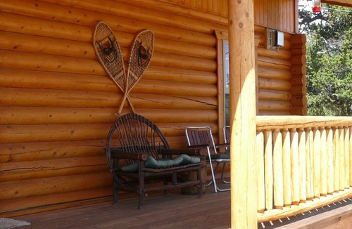 Warm Springs Cabin | Log Home in Warm Springs Ranch, Fairplay, CO STR License 24-0249n