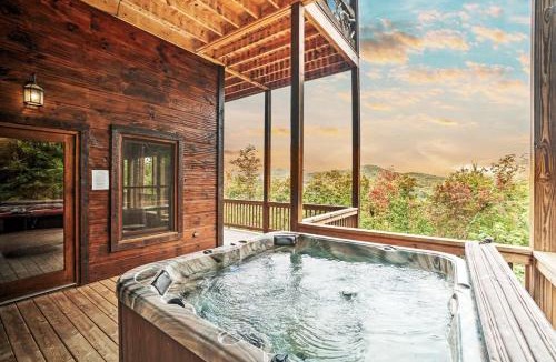 Ridges Over the Lake House | Long-Range Views Game Room Fire Pit Pets