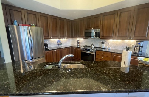Naples Condo | Look no Further We have all 5 Stars reviews for a reason at Naples Bay Resort