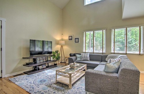Ocean Pines House | Lovely Ocean Pines House with Loft and Pool Access!