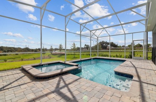 Davenport Condo | Lovely Pool Home with Spa and Game Room