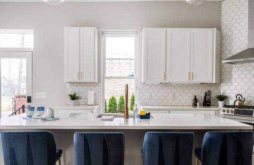 Italian Village House | Luxe 4BR w/Chef Kitchen | Walk to OSU + Downtown