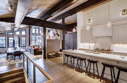 Vail House | Luxurious Chalet w/Private Elevator by RedAwning - Save 20% on 7+ Nights!