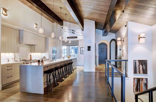 Vail House | Luxurious Chalet w/Private Elevator by RedAwning - Save 20% on 7+ Nights!
