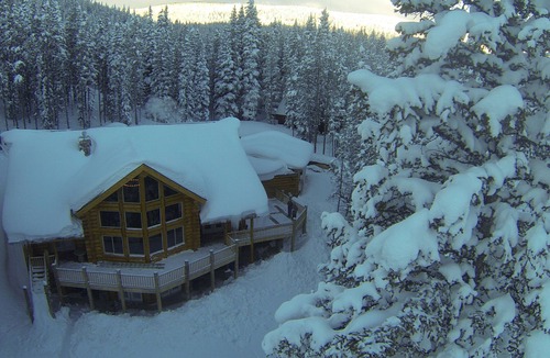 Breckenridge House | Luxurious Log Cabin Five minutes from Breckenridge Ski Slopes - 4 Master Suites!